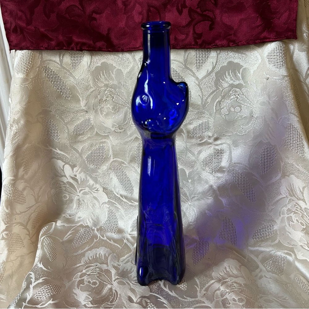 Cat Cobalt Blue Wine Bottle Mosel Reisling Germany
